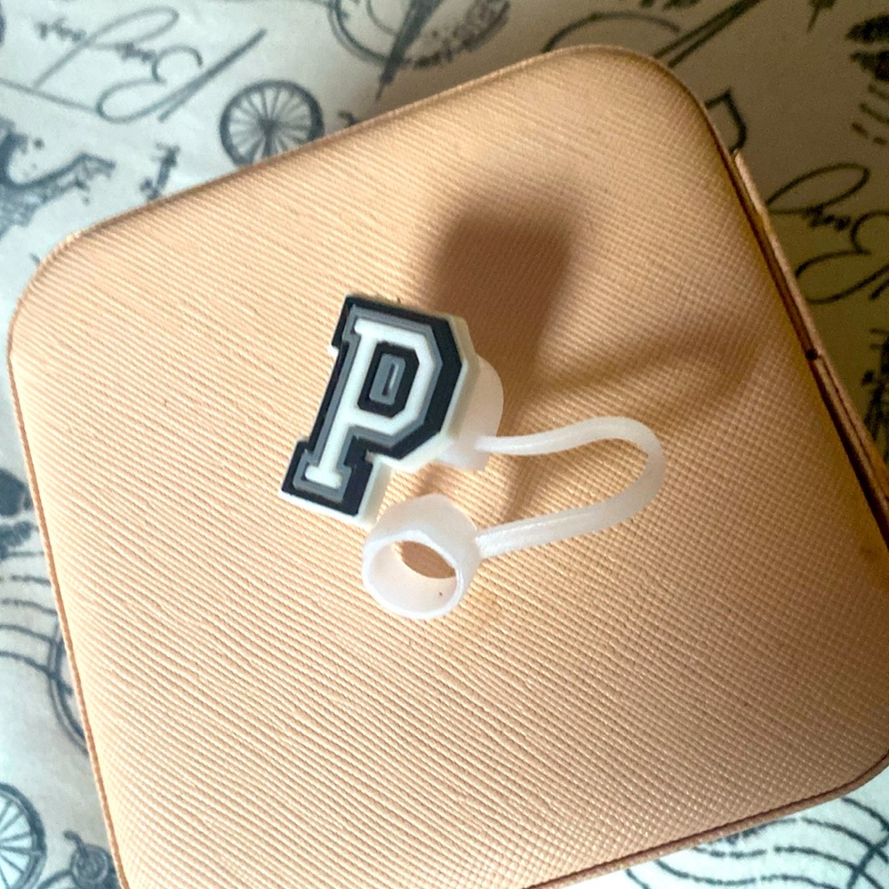 Stanley Topper Letter P